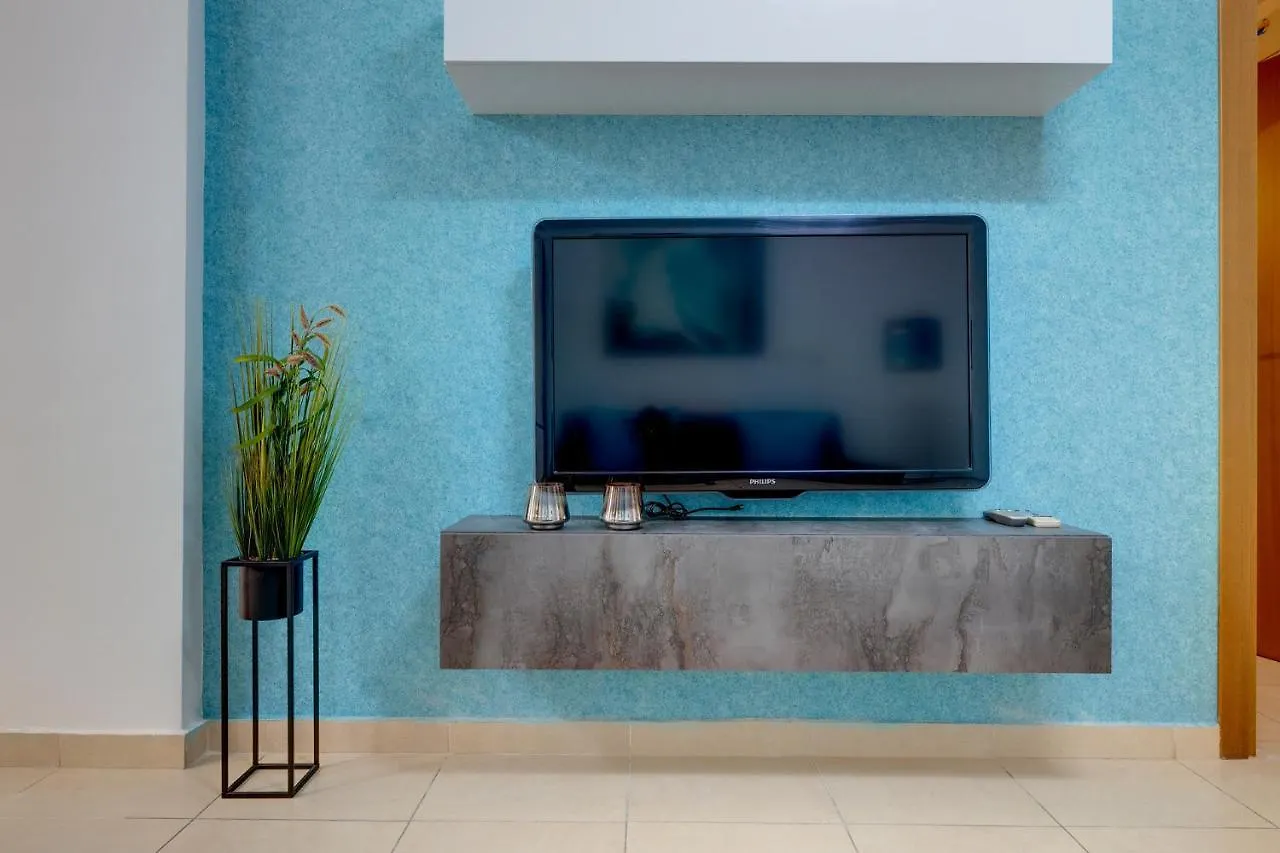 Sliema Tigne Suites