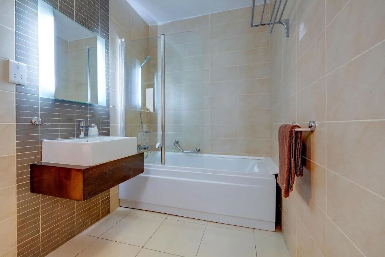 Sliema Tigne Suites