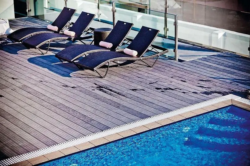 Sliema Tigne Suites